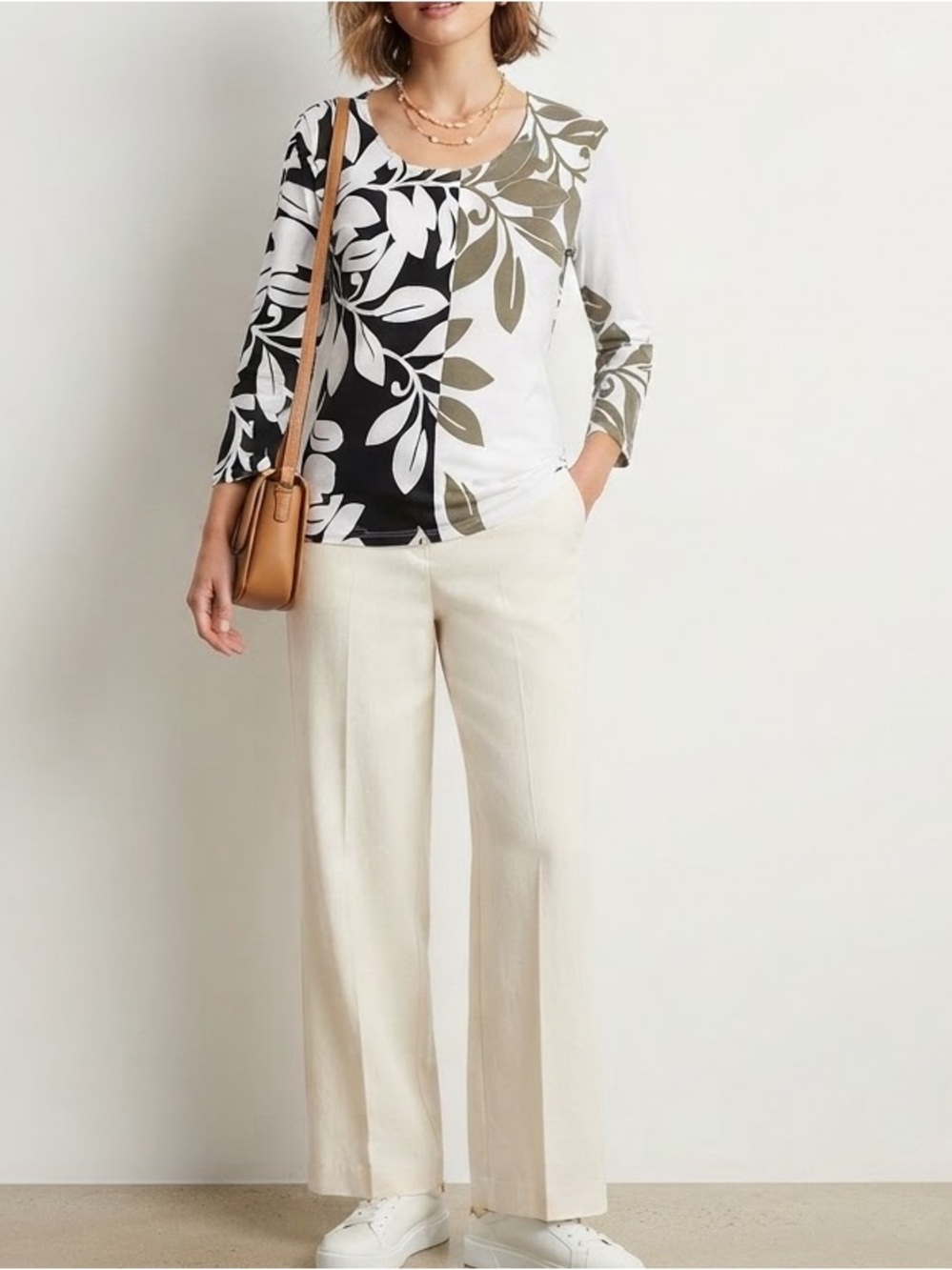 Women’s Black and White Split Leaf-Print Long Sleeve Tee by Alfred Dunner